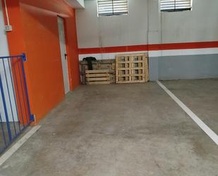 Parkplatz von Garage miete in La Puebla de Alfindén