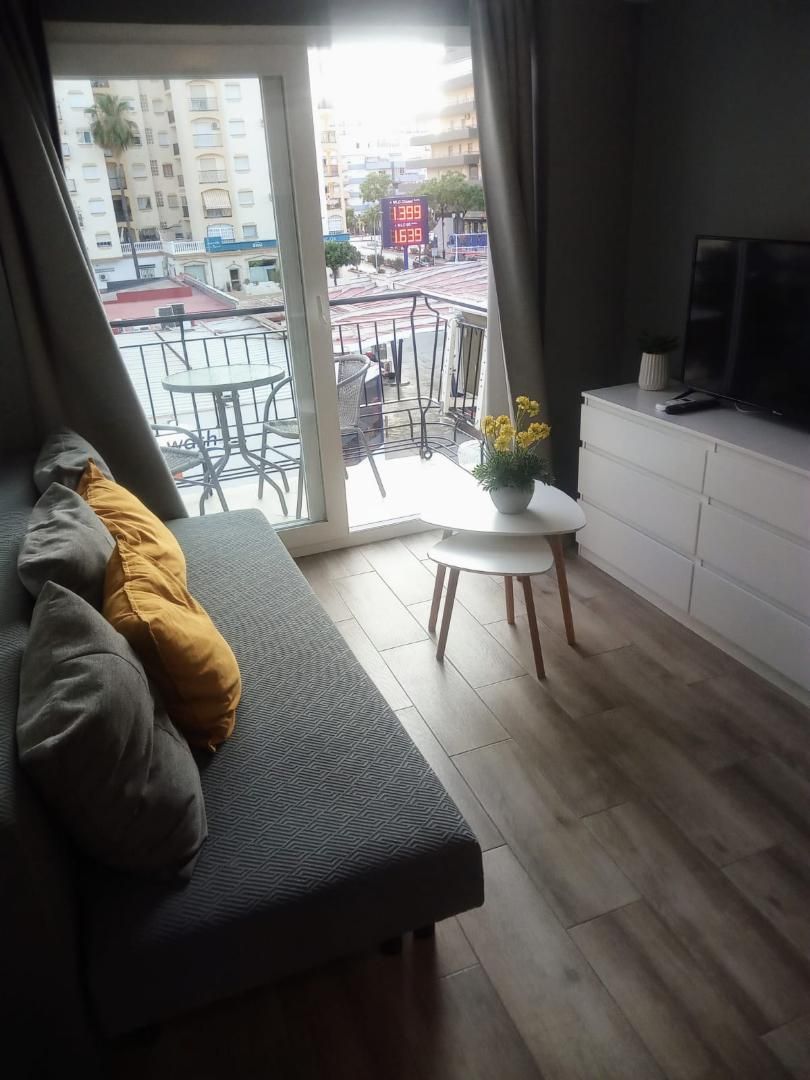 Balcony of Flat to rent in Fuengirola  with Air Conditioner, Washing machine and Community parking