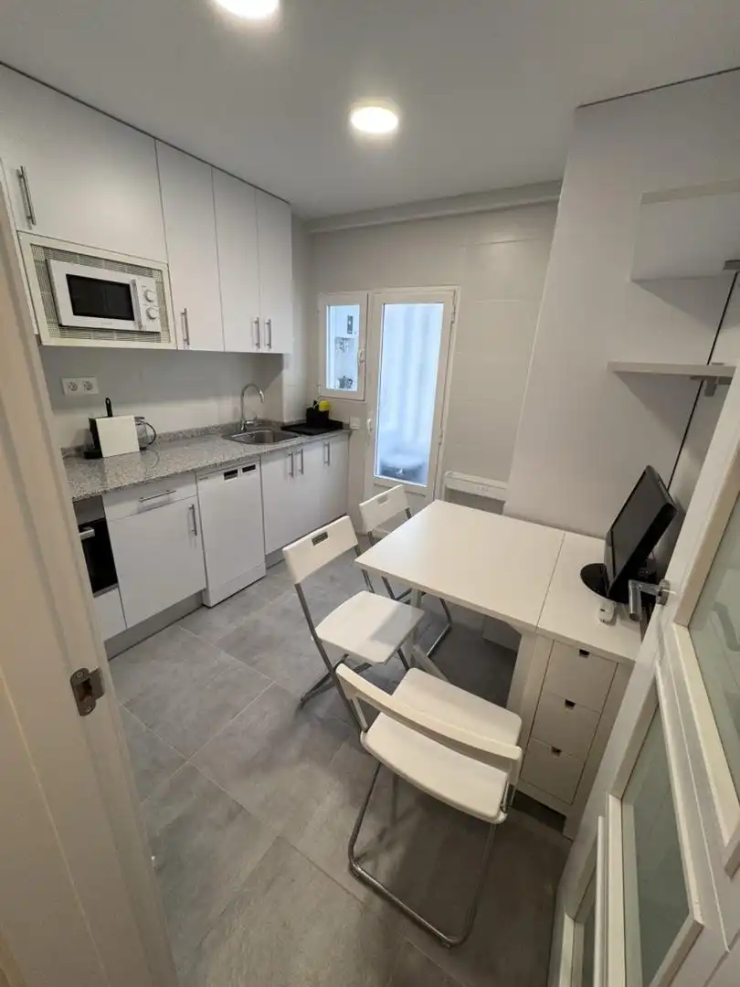 Habitación en Plaza San Francisco, 5, Universidad San Francisco