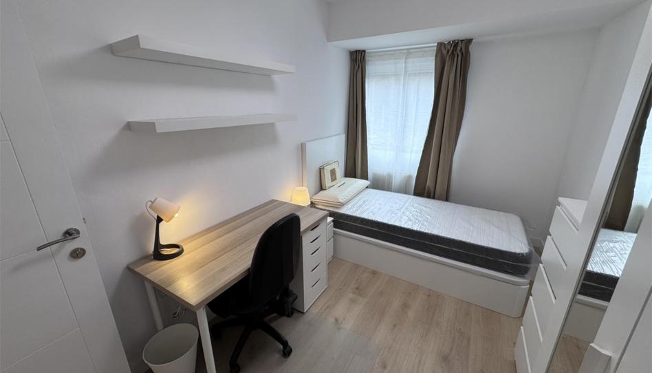 Flat to share in Plaza San Francisco, 5, Universidad San Francisco, Zaragoza - image 1 Photo 1 of Flat to share in Plaza San Francisco, 5, Universidad San Francisco, Zaragoza