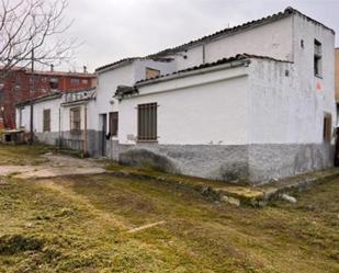 Vista exterior de Casa o xalet en venda en Cáceres Capital