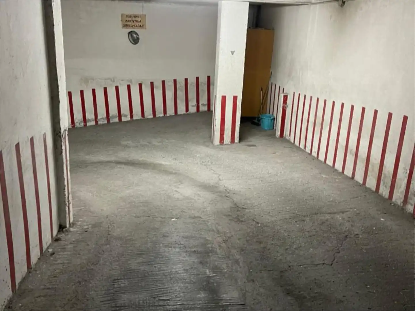 Garage for rent in Narón