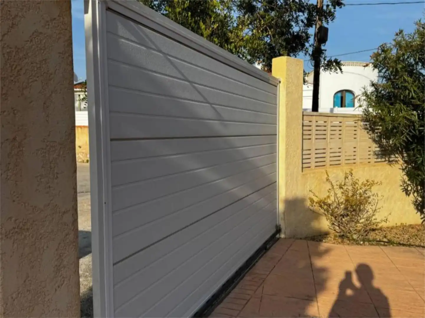 Vista exterior de Casa o xalet en venda en Calpe / Calp amb Aire condicionat, Terrassa i Piscina