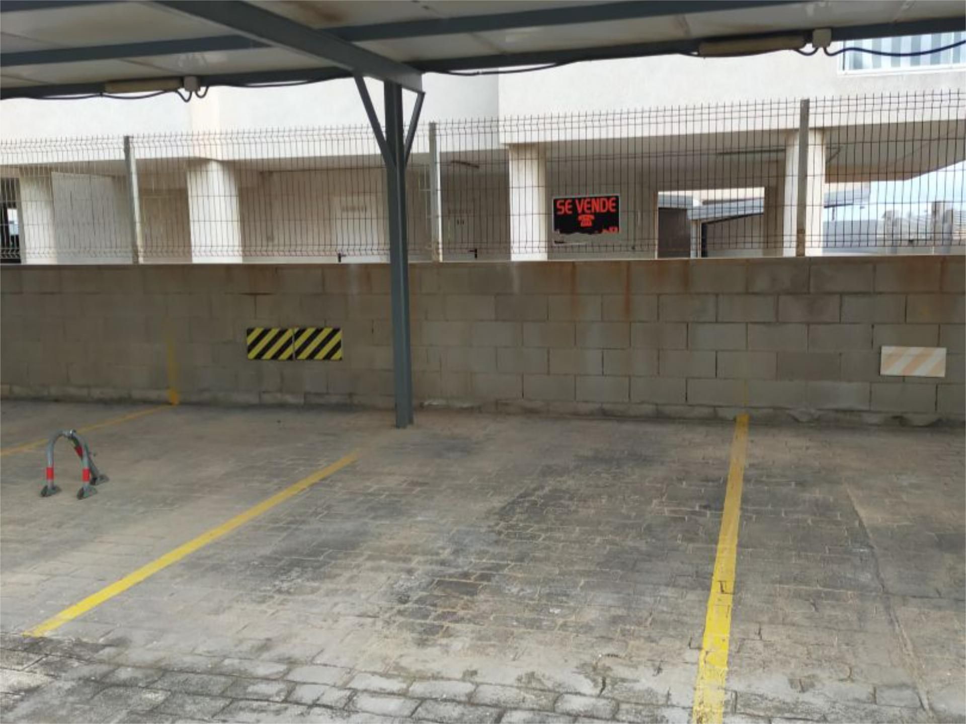Aparcament de Garatge en venda en Daimús