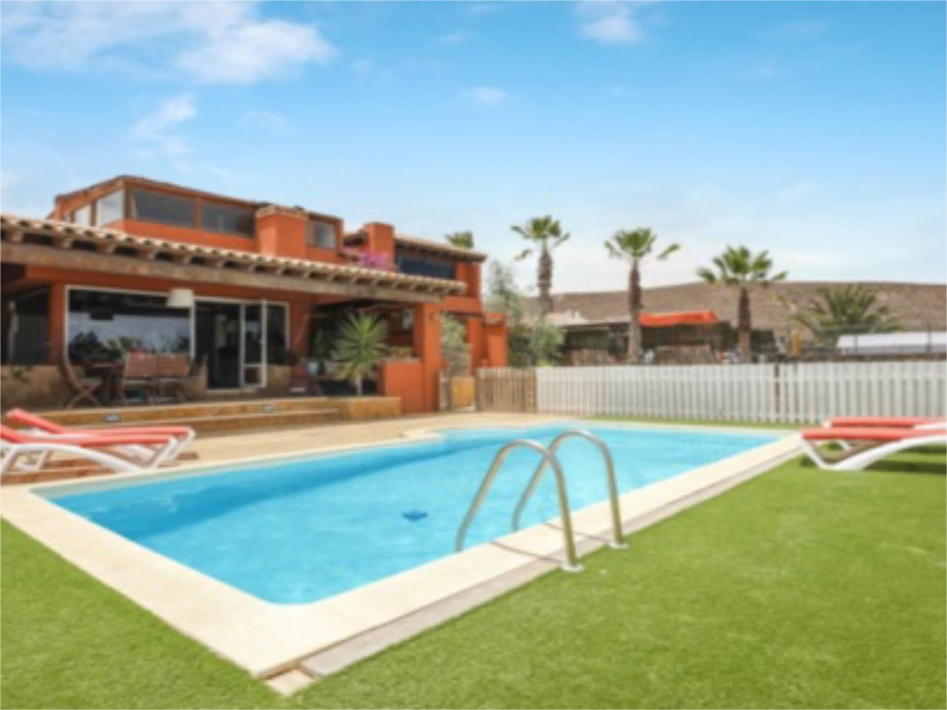 Swimming pool of House or chalet for sale in La Oliva  with Terrace and Swimming Pool