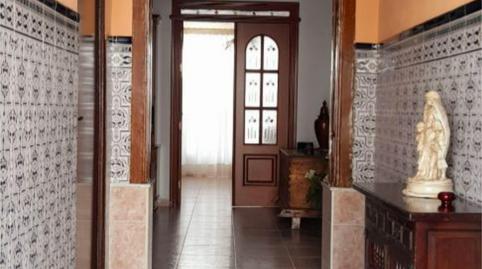 Foto 2 de Casa adosada en venda a Calle Los Molinos, 28, Marmolejo, Jaén