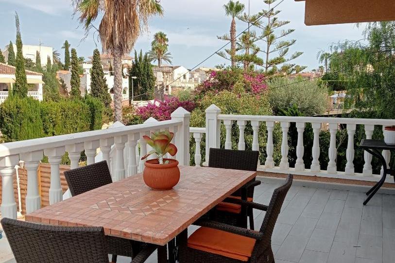 Foto 1 de Casa o xalet de lloguer a Calle Cabo de Palo Bal, 8, Los Balcones y los Altos, Alicante