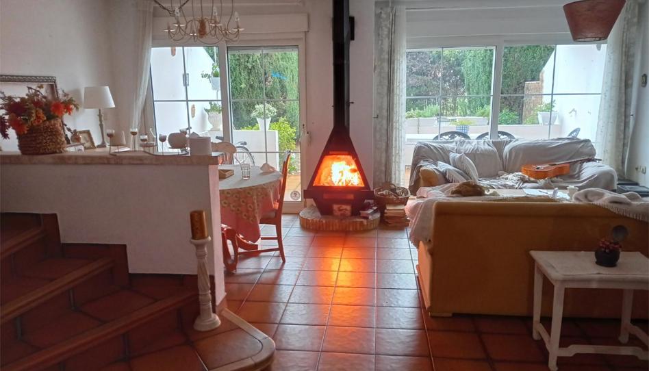 Single-family semi-detached to rent in Avinguda D'alemanya, 12, Corinto - Almarda, Valencia - image 1 Photo 1 of Single-family semi-detached to rent in Avinguda D'alemanya, 12, Corinto - Almarda, Valencia