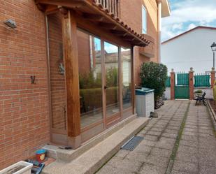 Exterior view of Flat for sale in Miranda de Ebro  with Terrace and Balcony