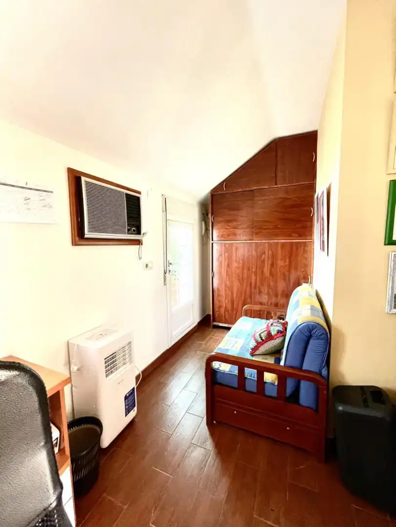 Wohnzimmer von Wohnung zum Verkauf in Calamonte mit Klimaanlage, Parkett und Terrasse