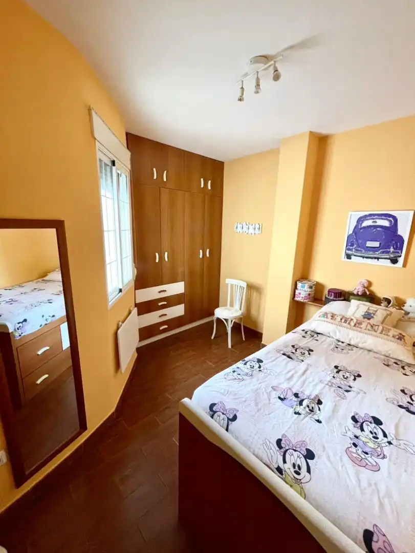 Schlafzimmer von Wohnung zum Verkauf in Calamonte mit Klimaanlage, Parkett und Terrasse