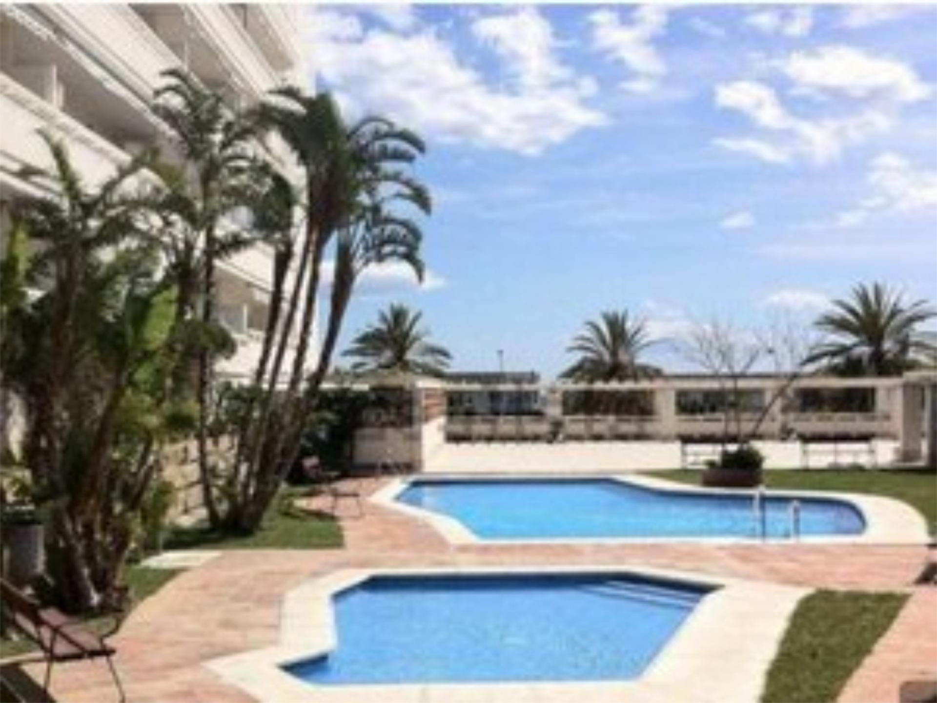 Swimming pool of Flat for sale in Marbella  with Air Conditioner and Community pool
