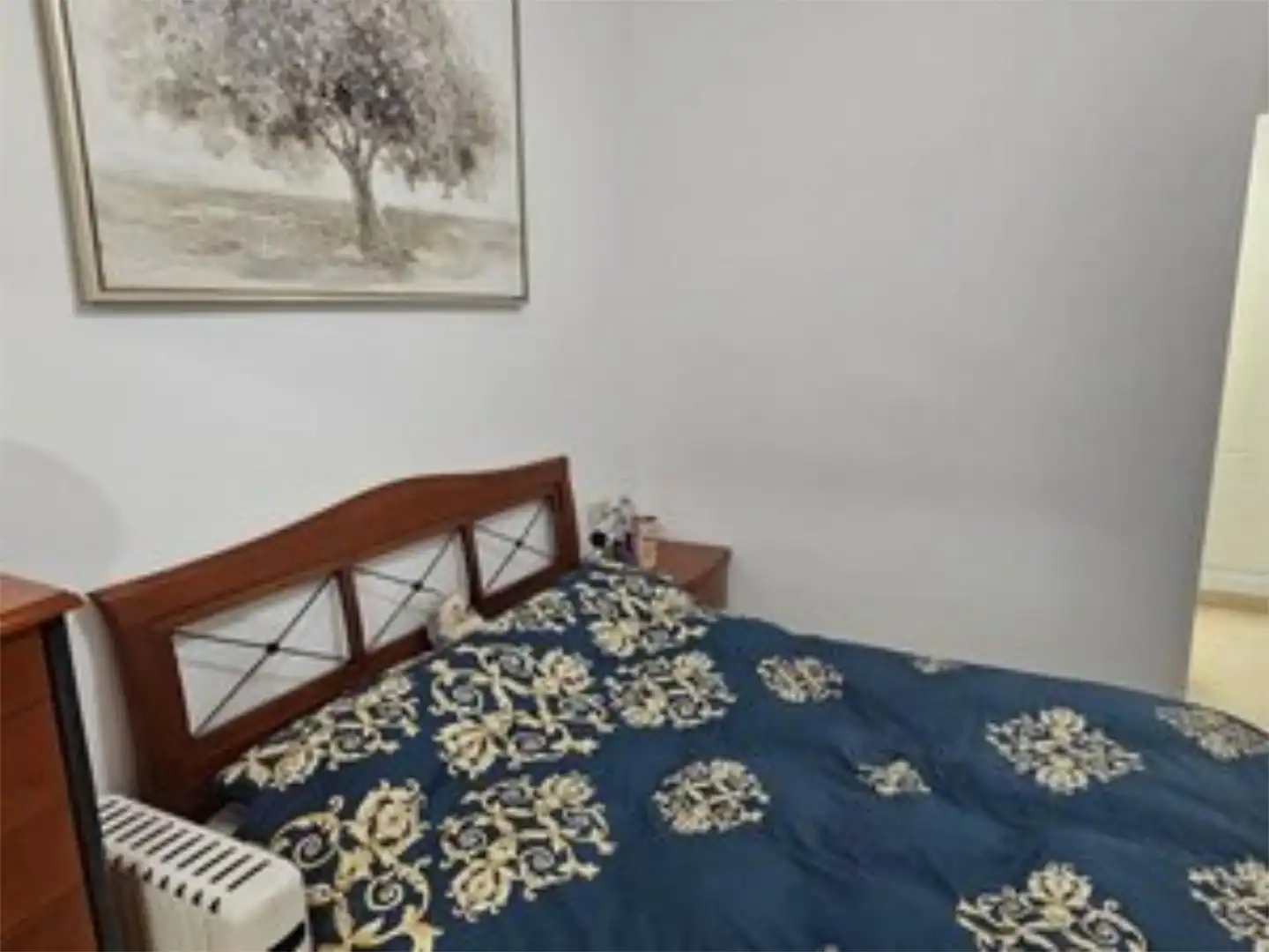 Piso en venta en Calle Fragua, 1, Los Jardines de Marbella - La Ermita Habitación de Piso en venta en Marbella con Aire acondicionado y Piscina comunitaria