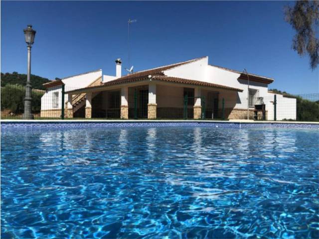 Casa-chalet en Venta en Diseminado el Alamillo, 2 en Algodonales