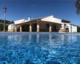 Piscina de Casa o xalet en venda en Algodonales amb Aire condicionat, Terrassa i Piscina