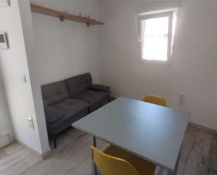 Living room of Flat to rent in Santiago de Compostela   with Furnished and Community parking