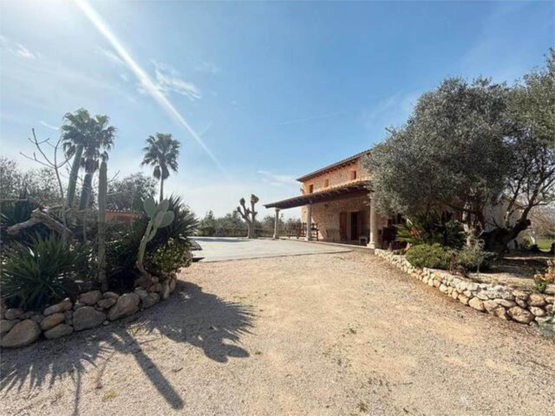 Vista exterior de Casa o xalet de lloguer en Selva amb Jardí privat, Traster i Piscina
