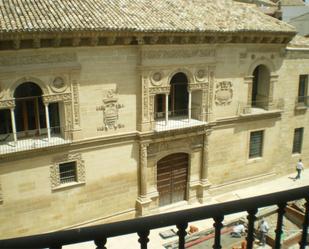 Exterior view of Flat to rent in Baeza  with Heating, Terrace and Furnished