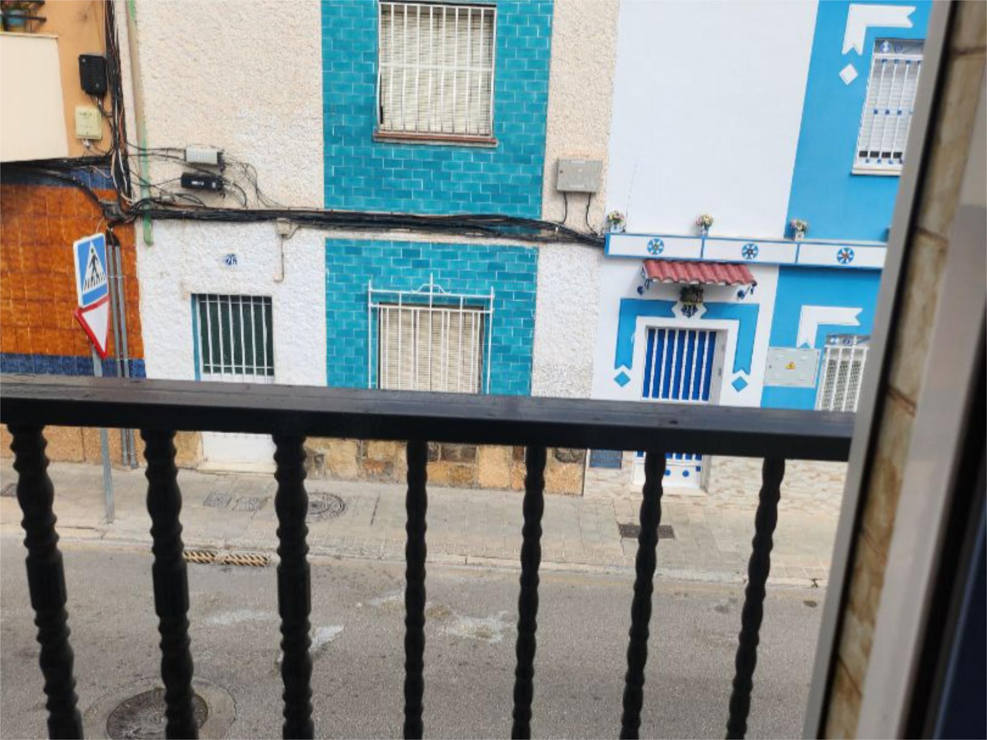 Exterior view of Single-family semi-detached for sale in  Jaén Capital