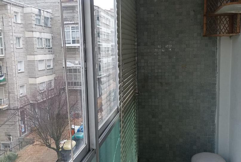 Foto 1 de Pis en venda a Rúa Filomena Dato, 3, A Carballeira, Ourense