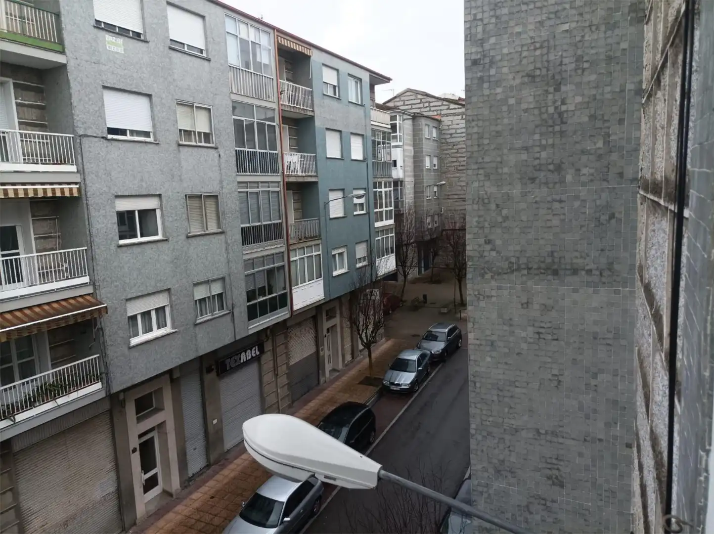 Vista exterior de Piso en venta en Ourense Capital  con Calefacción, Trastero y Amueblado