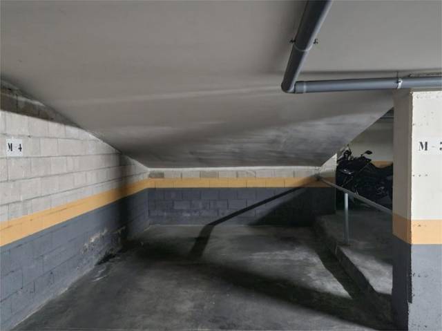 Garaje en Alquiler en Calle de Agastia, 108 en San Juan Bautista