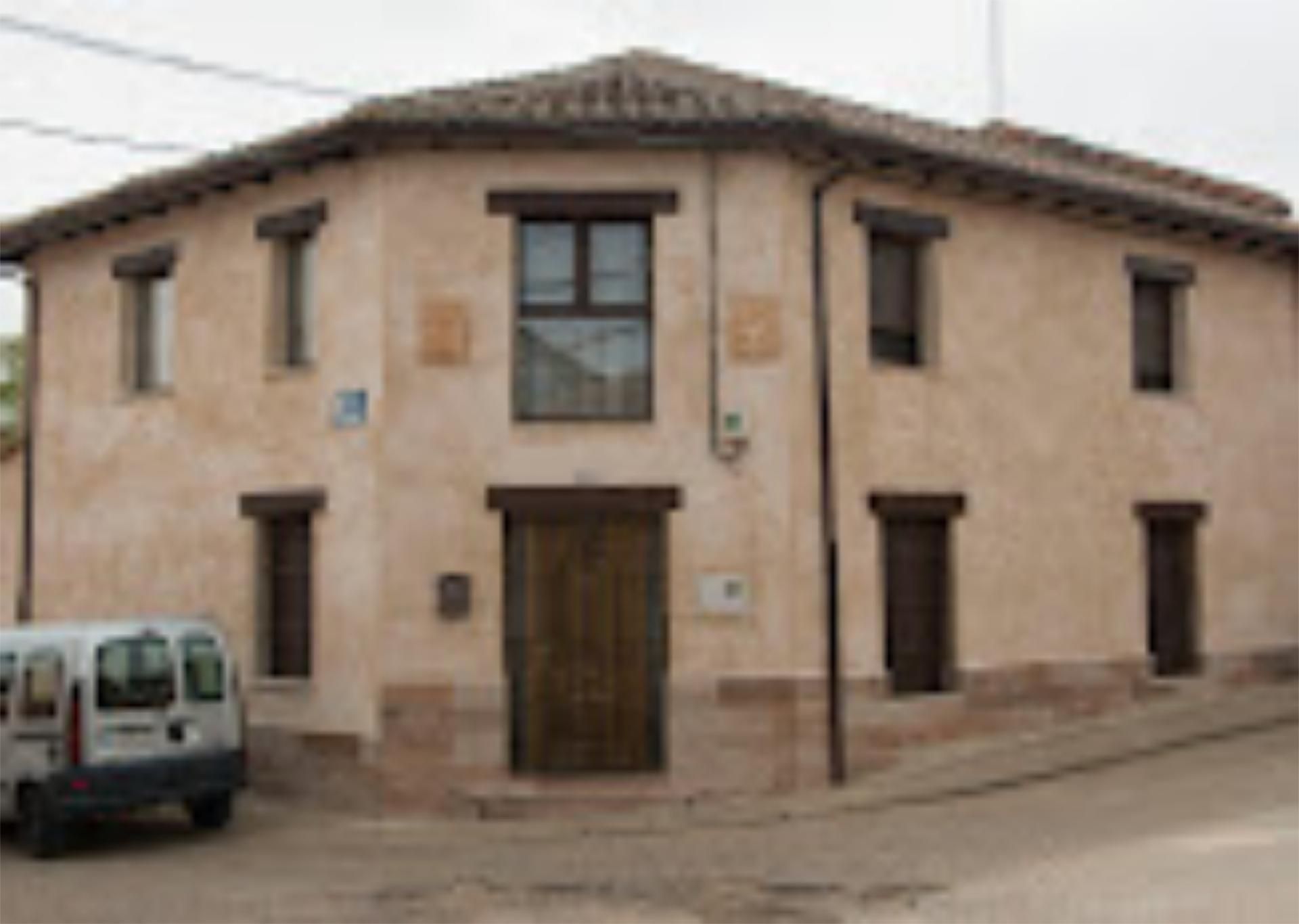 Vista exterior de Casa adosada en venda en Valdemora amb Calefacció, Parquet i Moblat