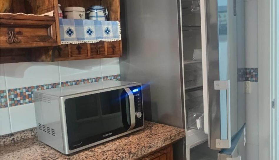 Photo 1 of Flat to rent in Avenida Juan Carlos I, 121, El Puerto - Romanilla, Almería