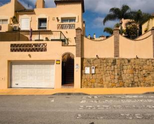 Exterior view of Flat for sale in Marbella  with Air Conditioner, Private garden and Terrace