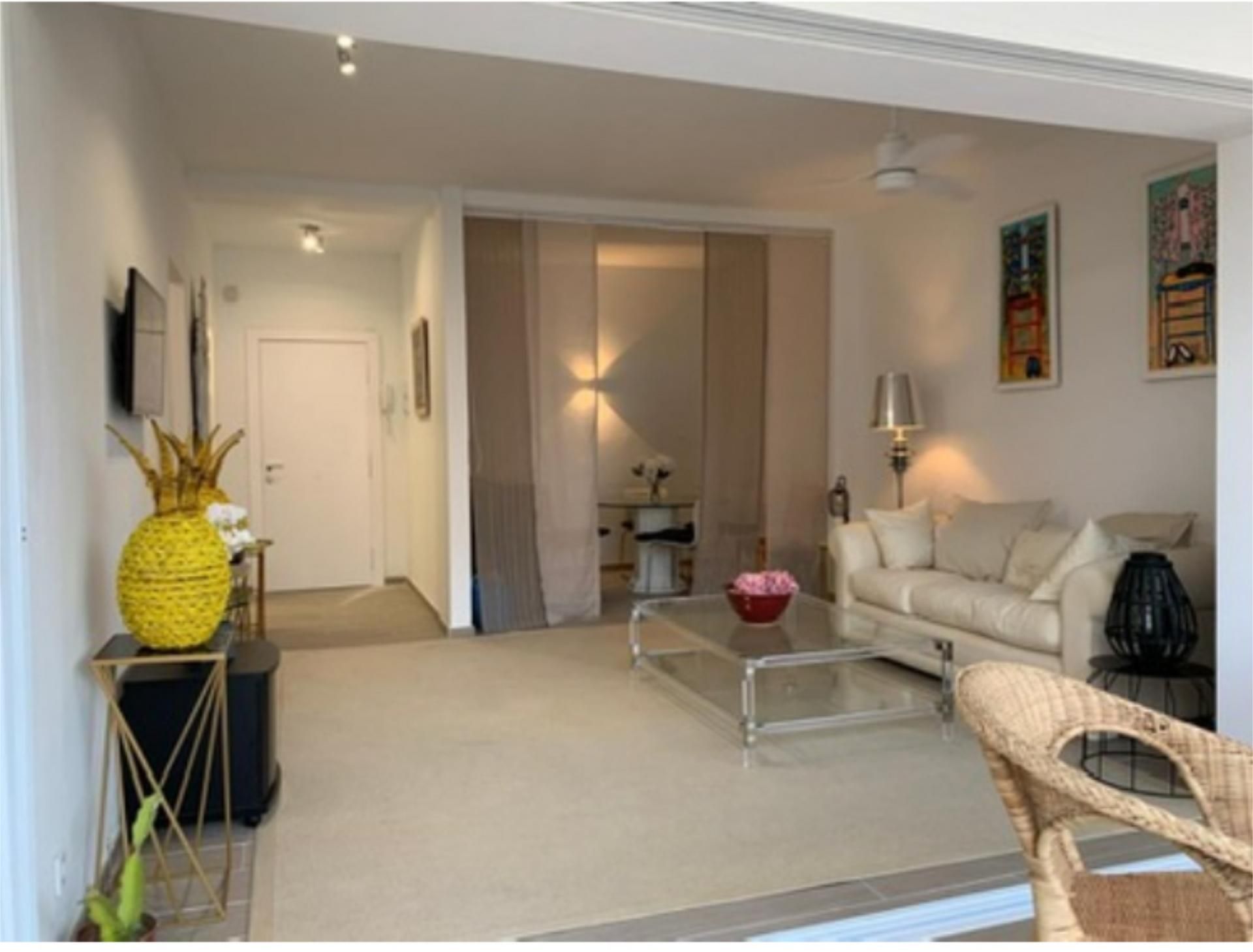 Sala de estar de Apartamento de alquiler en Marbella con Calefacción, Jardín privado y Terraza