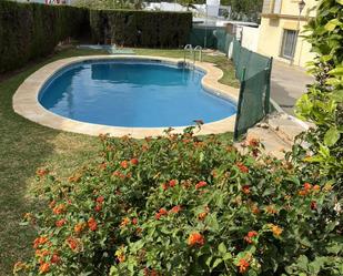 Piscina de Pis en venda en Fuengirola amb Aire condicionat, Terrassa i Forn