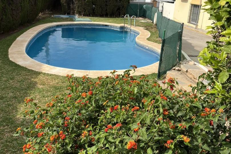 Piso en venta en Calle Los Chopos, 2, Castillo Sohail - Myramar, Málaga - imagen 1 Foto 1 de Piso en venta en Calle Los Chopos, 2, Castillo Sohail - Myramar, Málaga