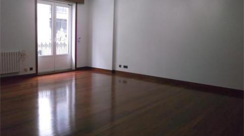 Pis de lloguer a Rúa Rosalía de Castro, 33, Zona Fernández Ladreda, Pontevedra - imatge 2 Foto 2 de Pis de lloguer a Rúa Rosalía de Castro, 33, Zona Fernández Ladreda, Pontevedra