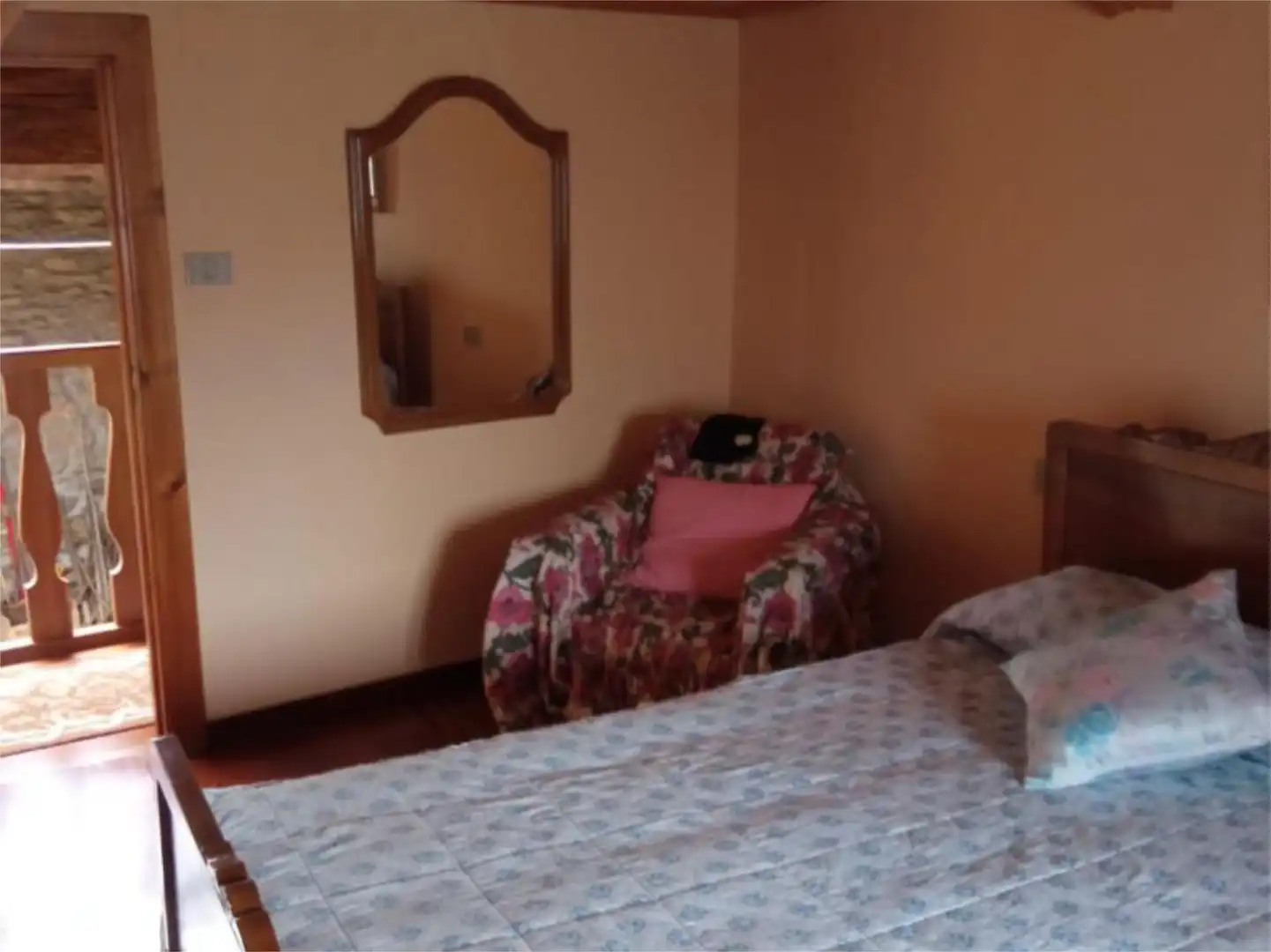 Finca rústica en venta en Lugar Villamaior, 8, Monterroso Habitación de Finca rústica en venta en Monterroso con Calefacción, Jardín privado y Amueblado