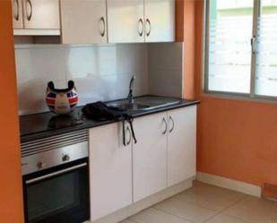 Kitchen of Flat for sale in Vigo   with Private garden, Storage room and Community parking