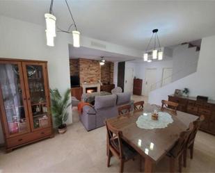 Living room of Single-family semi-detached for sale in Almensilla  with Heating, Private garden and Terrace