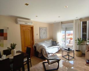 Living room of Flat for sale in Tomelloso  with Air Conditioner and Balcony