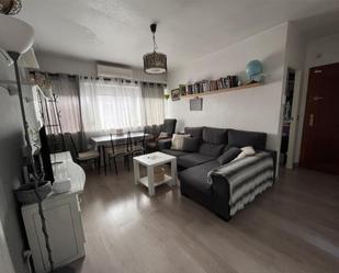 Living room of Flat for sale in Salamanca Capital  with Air Conditioner