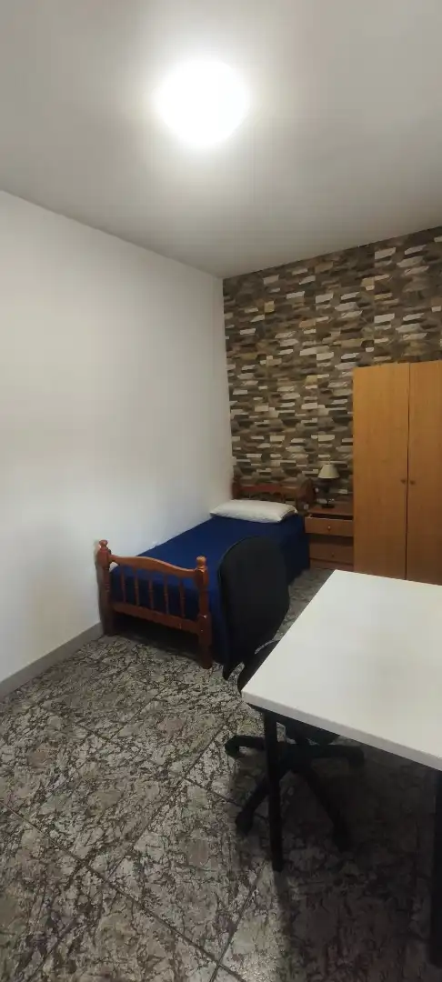 Habitación en Rinconada Habitación de Casa adosada para compartir en La Rinconada