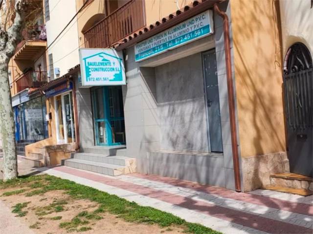 Local comercial en Alquiler en Carrer Francolí, 12 en Francolí - Freser - Noguera