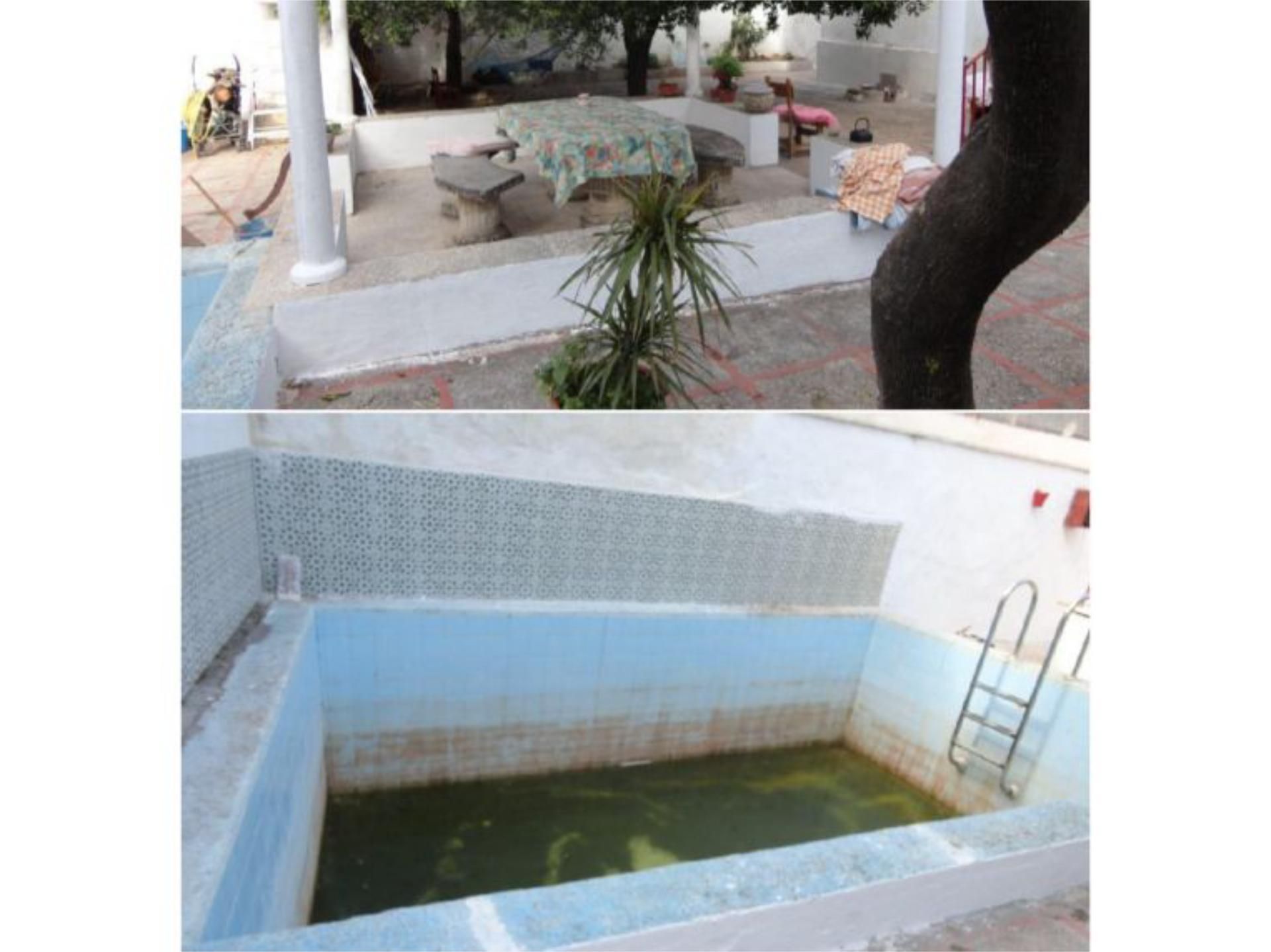 Piscina de Casa o xalet en venda en Dos Hermanas amb Jardí privat, Terrassa i Traster