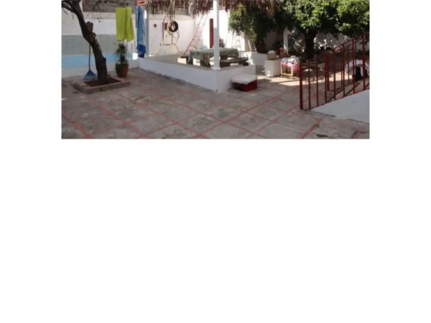Casa o xalet en venda a Calle Nuestra Señora del Carmen, 66, Centro - Doña Mercedes Vista exterior de Casa o xalet en venda en Dos Hermanas amb Jardí privat, Terrassa i Traster