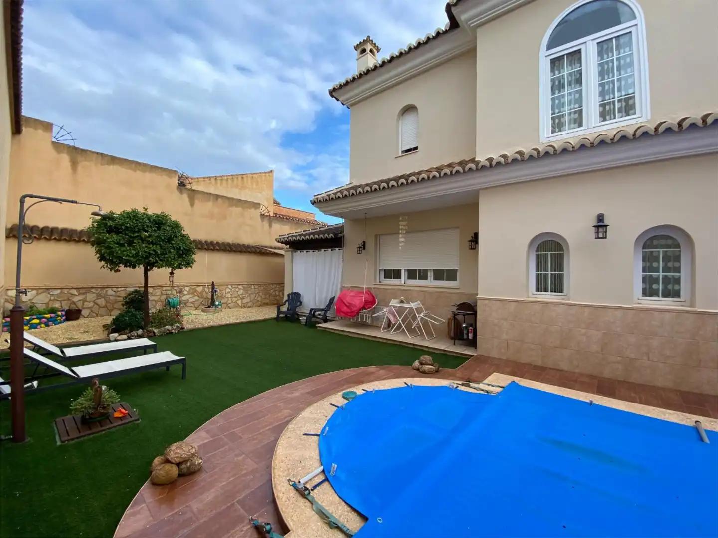 Casa o chalet en venta en Fuentemora Jardín de Casa o chalet en venta en Antequera con Aire acondicionado, Calefacción y Jardín privado