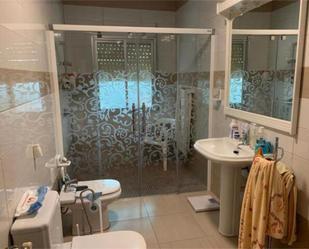 Bathroom of House or chalet for sale in Belmonte  with Terrace