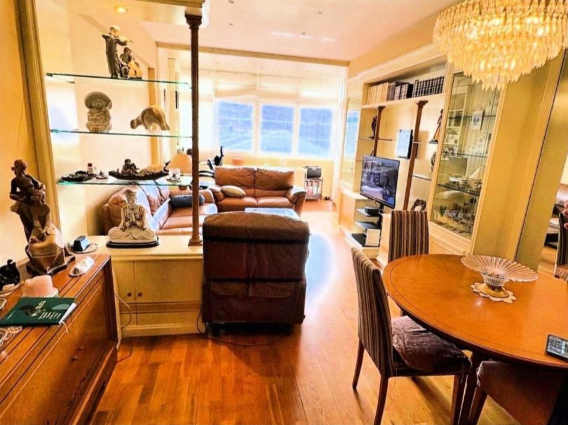 Living room of Flat for sale in  Barcelona Capital  with Air Conditioner and Balcony