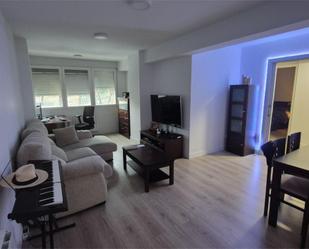 Living room of Flat to rent in  Madrid Capital  with Air Conditioner, Heating and Storage room