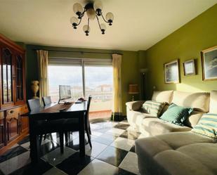 Living room of Flat for sale in Algeciras  with Terrace and Storage room