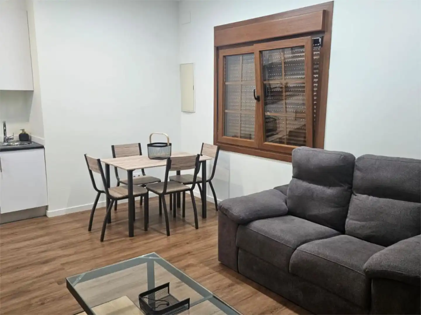 Apartamento de alquiler en Avenida de Castrelos, 189, Sardoma - Castrelos Sala de estar de Apartamento de alquiler en Vigo