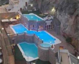 Piscina de Apartament en venda en Mogán