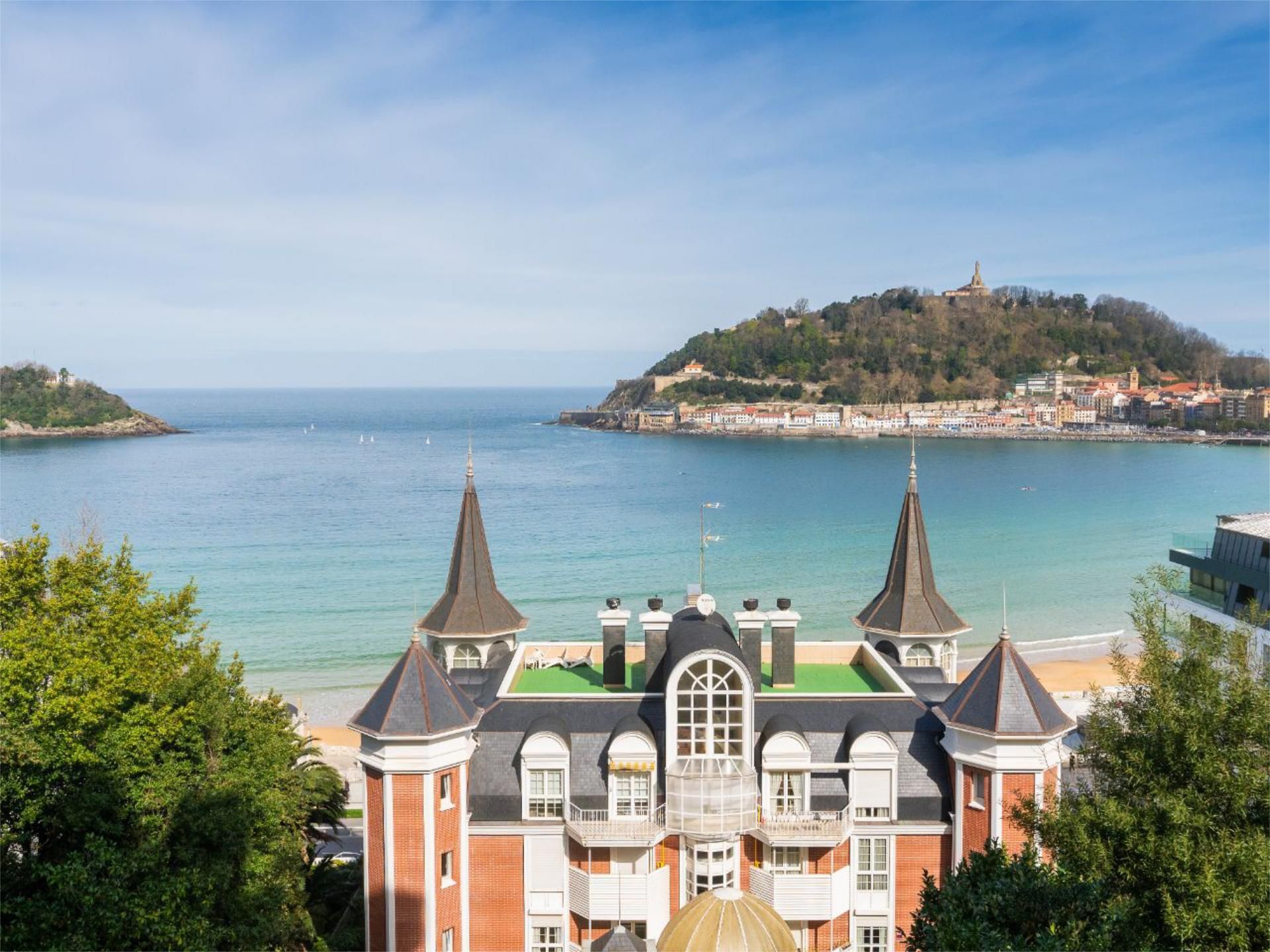 Vista exterior de Apartament en venda en Donostia - San Sebastián 